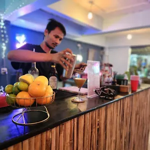 Hostal Tiki Tribe Bar &, Ko Tao
